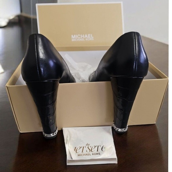 Michael Kors Black Leather Platform Pumps Classic High Heel Office Party Shoes 8 - Picture 4 of 11